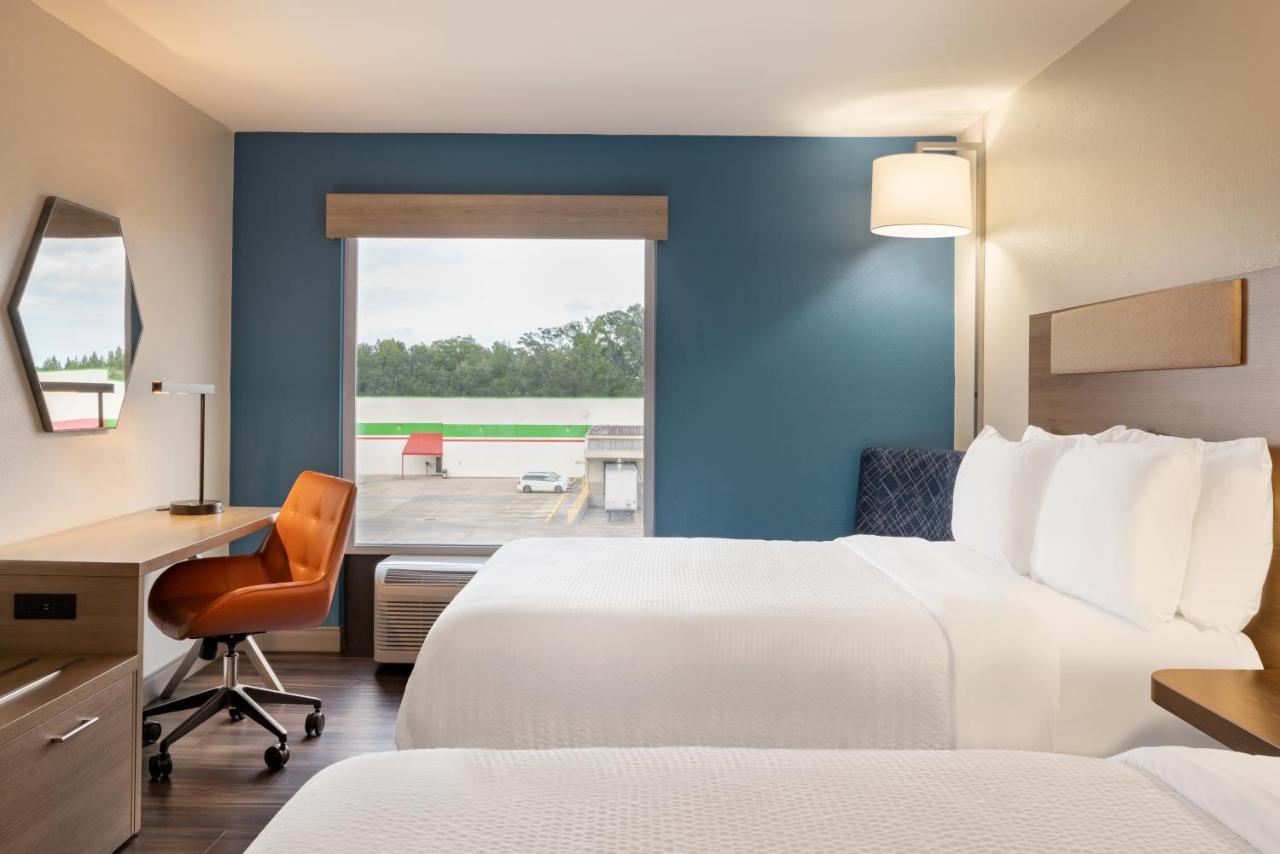 Holiday Inn Express & Suites Opelousas By Ihg Exterior foto