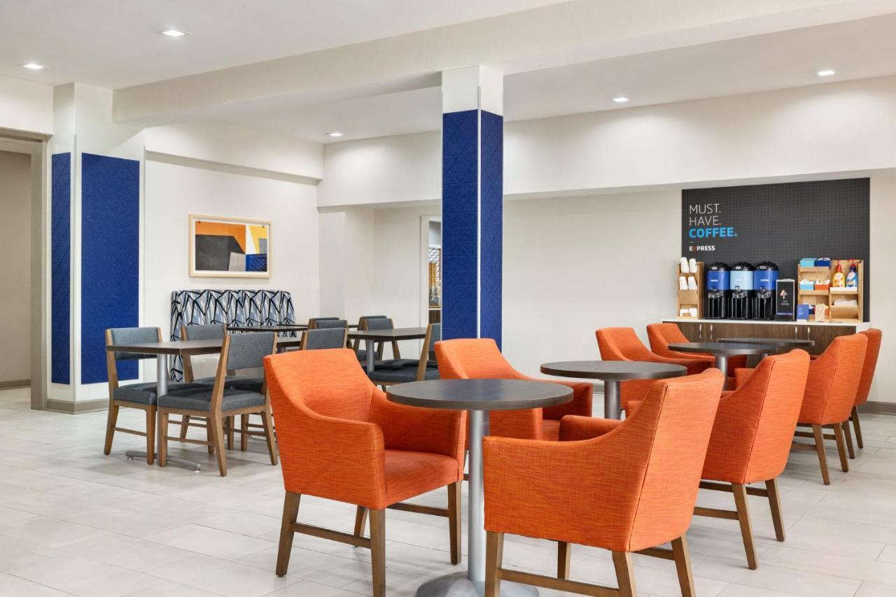 Holiday Inn Express & Suites Opelousas By Ihg Exterior foto